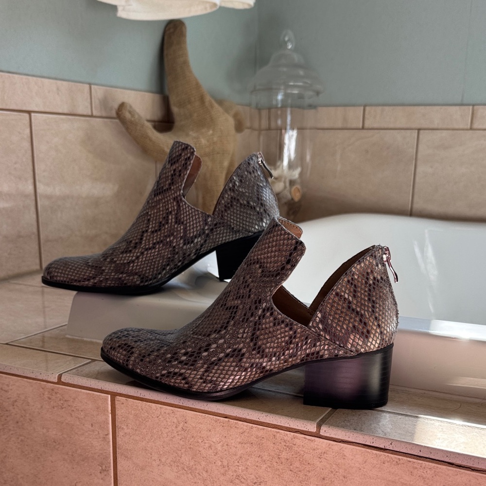 new directions Taupe Snake-Print Low Block Heel Ankle Boots